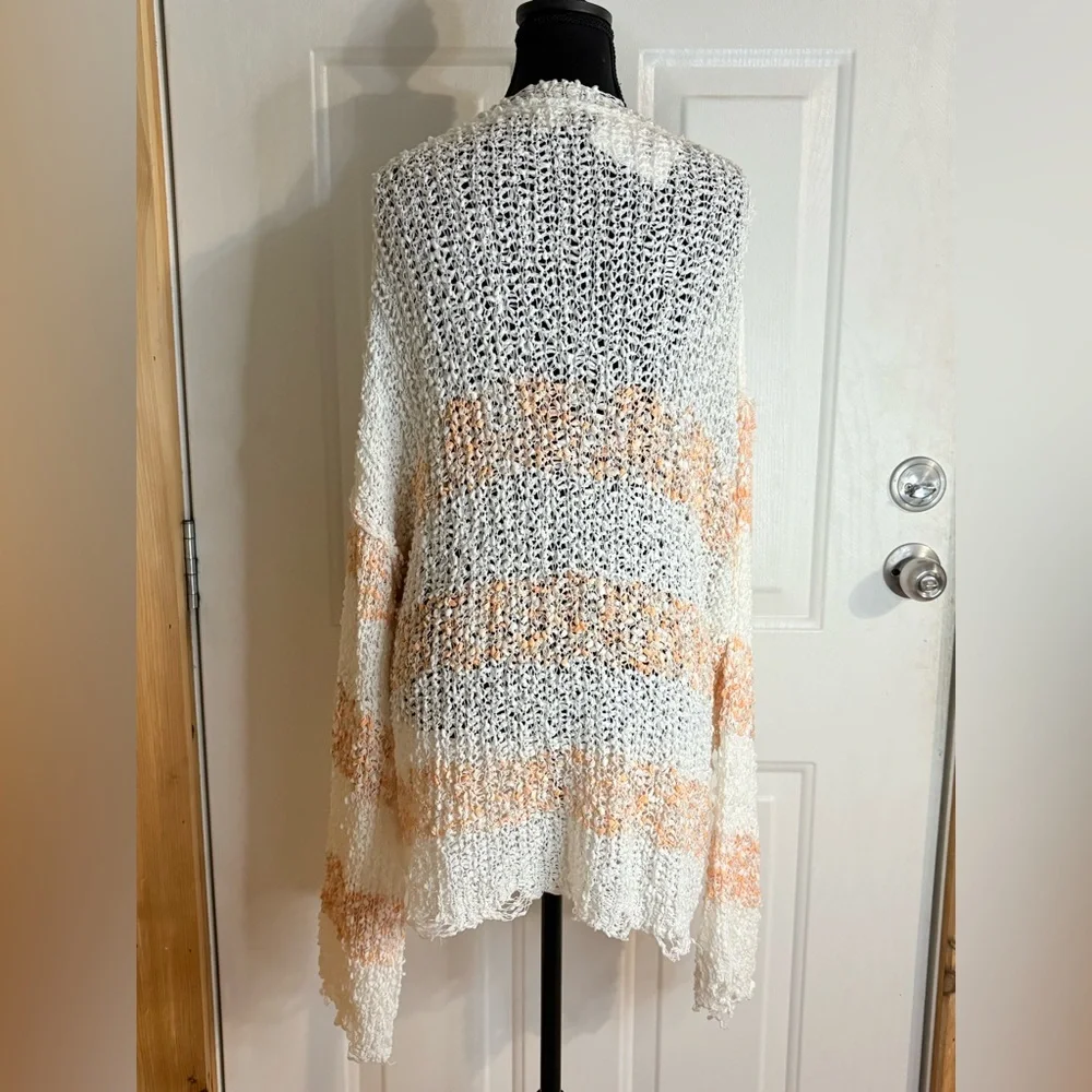 POL Crochet peach and white Oversized Comfy Sweater NWT size Medium - Picture 7 of 15